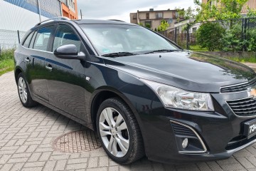 1.4 140ps. Benzyna Grzane Fotele Skóra Navi Model 2013