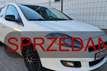 1.4 Benzyna 140 Skóra Klimatronic Grzane Fotele 2012