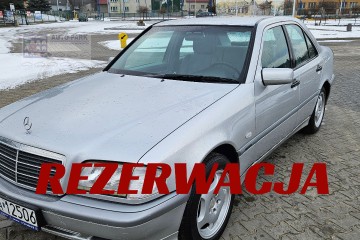 1.8 122ps. W202 Zero Rdzy Przebieg 1997